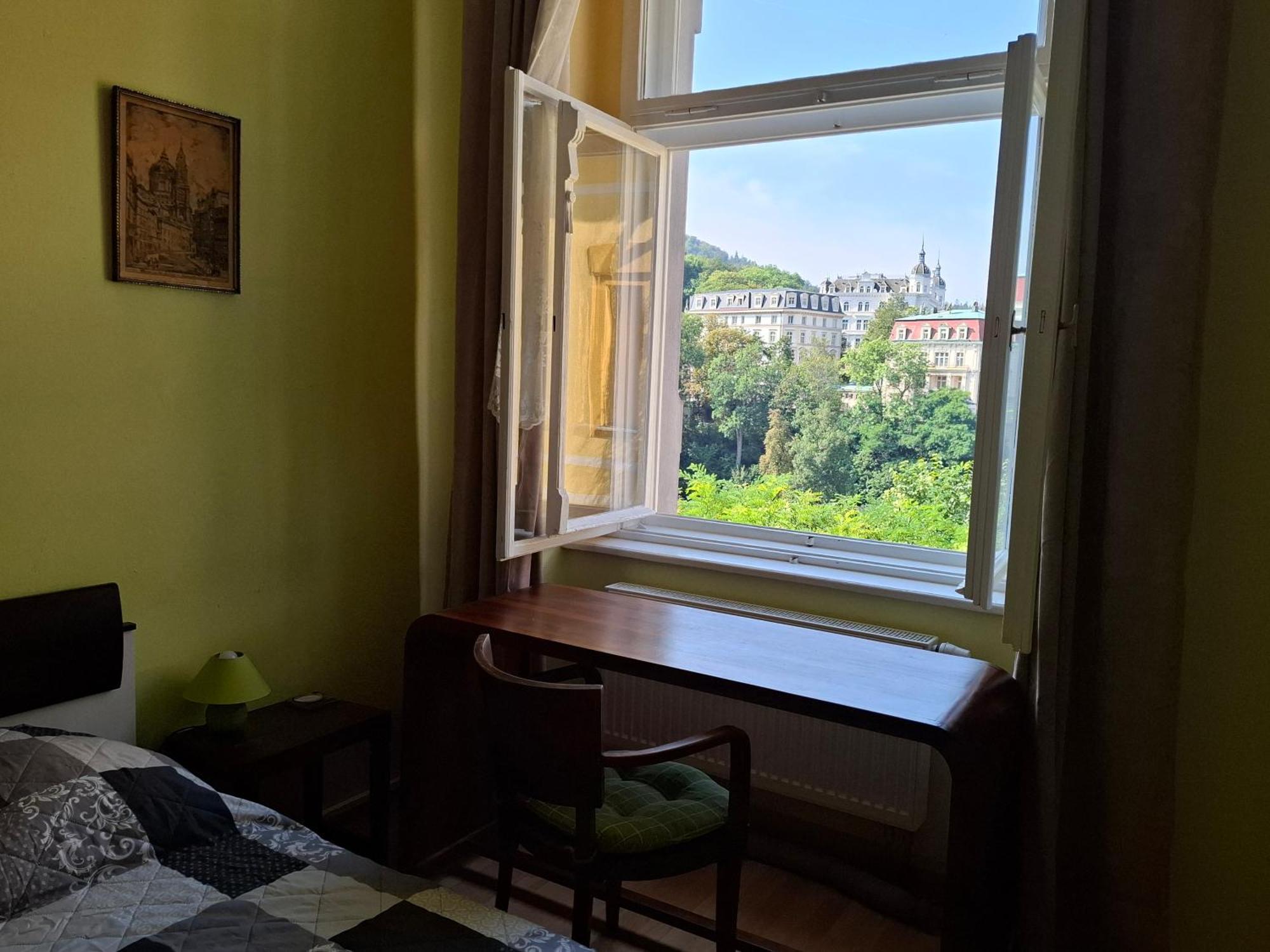 Apartment Fairy Tale كارلوفي فاري المظهر الخارجي الصورة