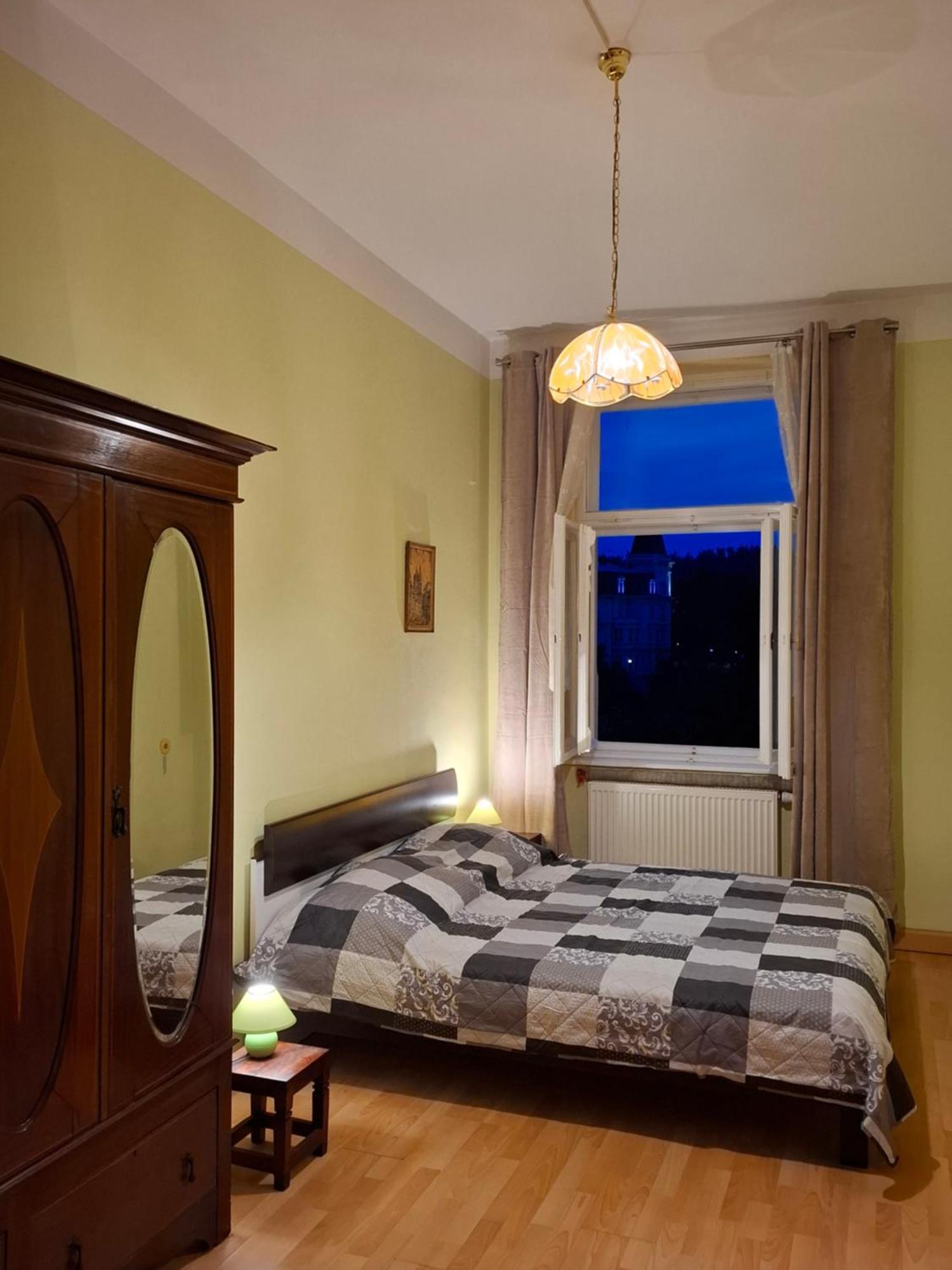 Apartment Fairy Tale كارلوفي فاري المظهر الخارجي الصورة