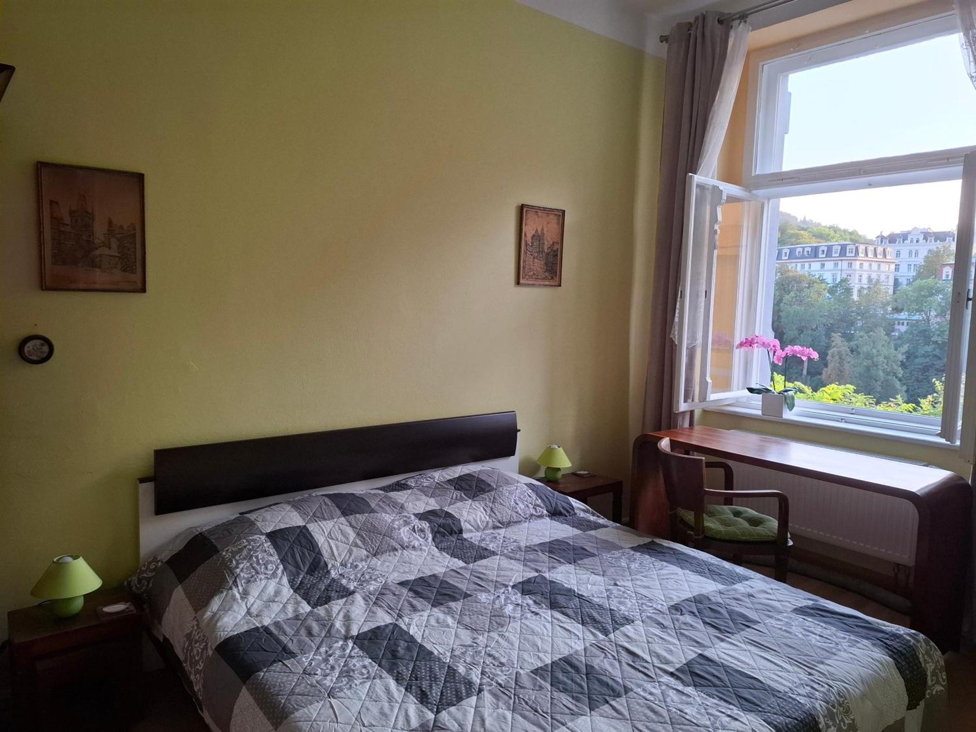 Apartment Fairy Tale كارلوفي فاري المظهر الخارجي الصورة
