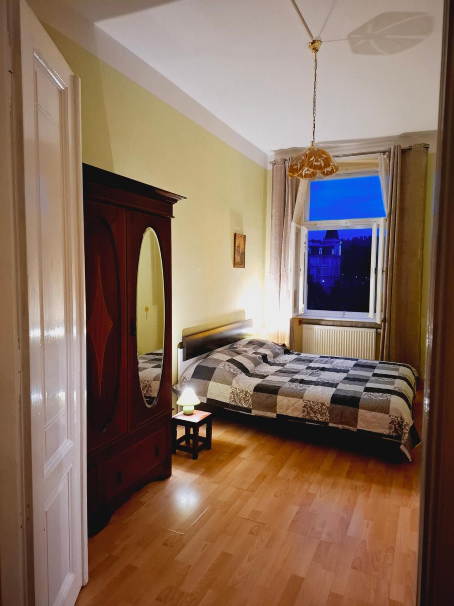 Apartment Fairy Tale كارلوفي فاري المظهر الخارجي الصورة