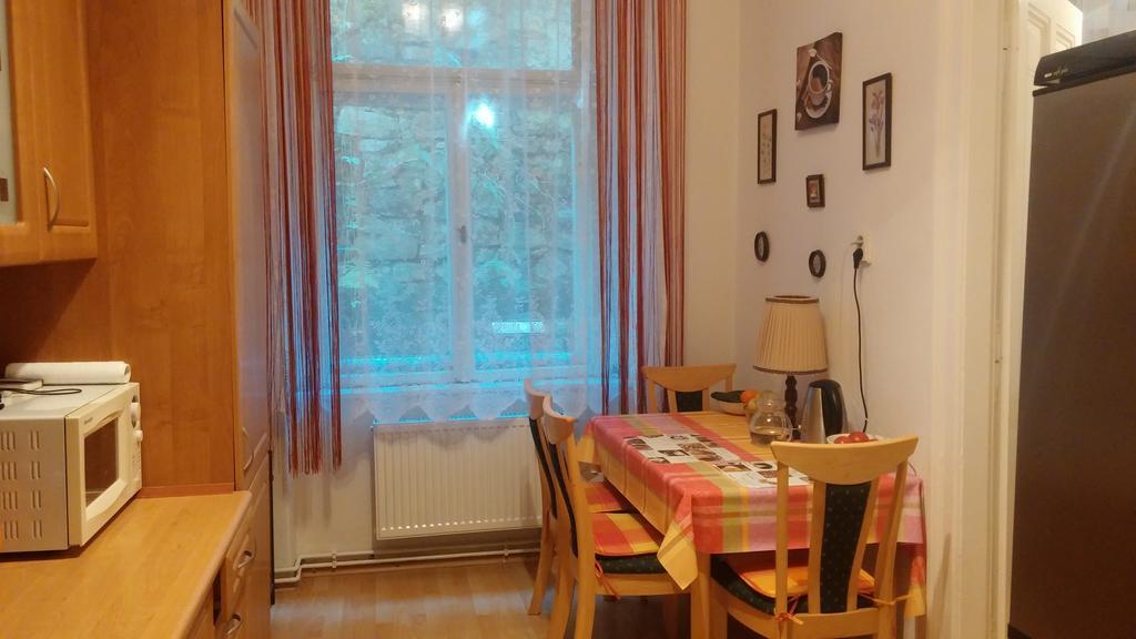Apartment Fairy Tale كارلوفي فاري المظهر الخارجي الصورة