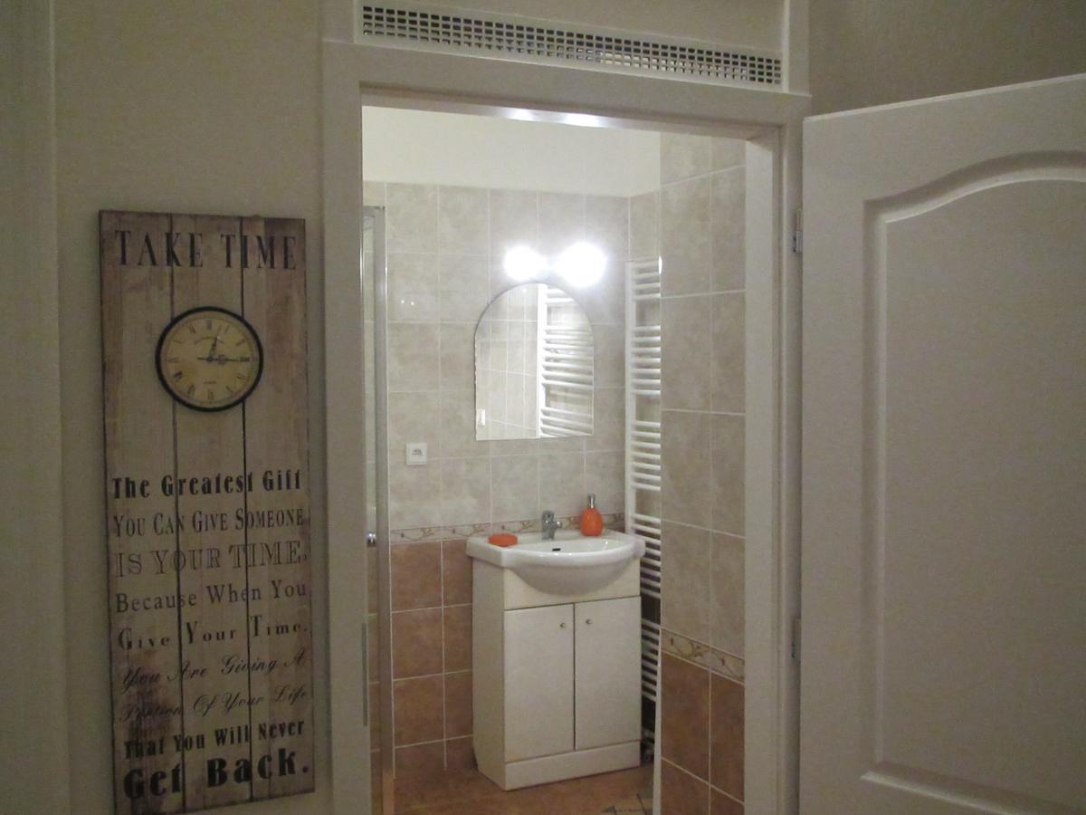 Apartment Fairy Tale كارلوفي فاري المظهر الخارجي الصورة